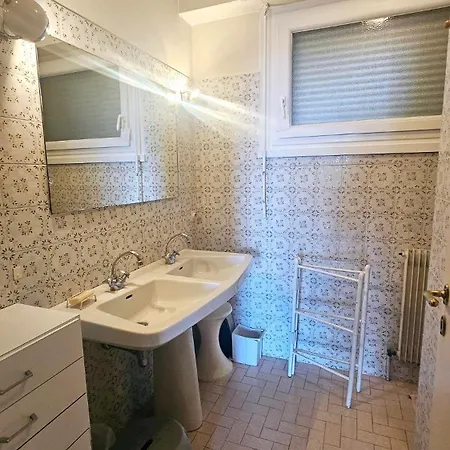 Vintage Villa